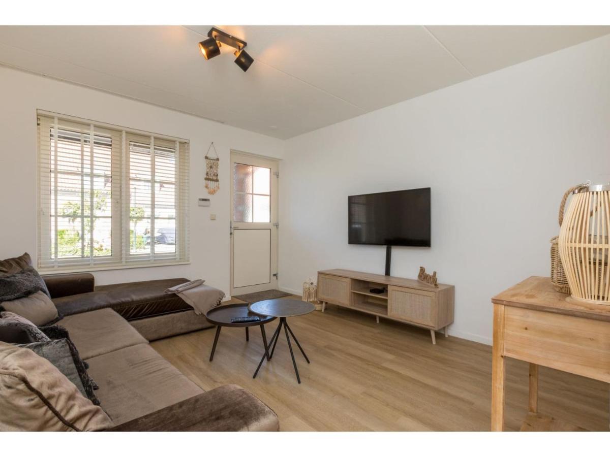 Quietly Located House Within Walking Distance Of The Beach Dombourg Extérieur photo